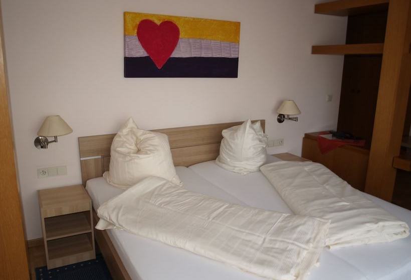 ホテル Grüner Kranz