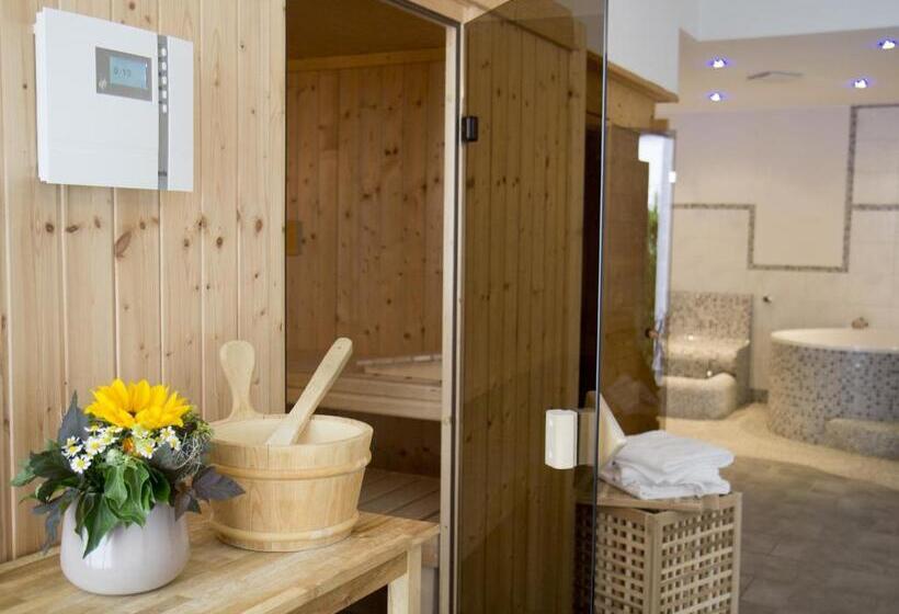 Отель Gutshof Herborn