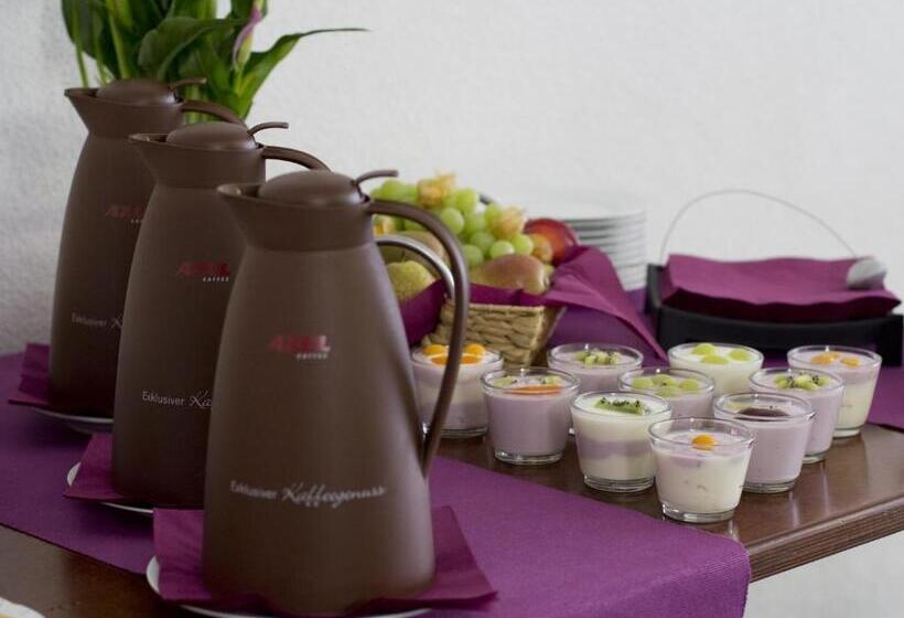 Отель Gutshof Herborn