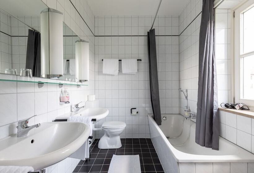 ホテル Gutsquartier Odelzhausen