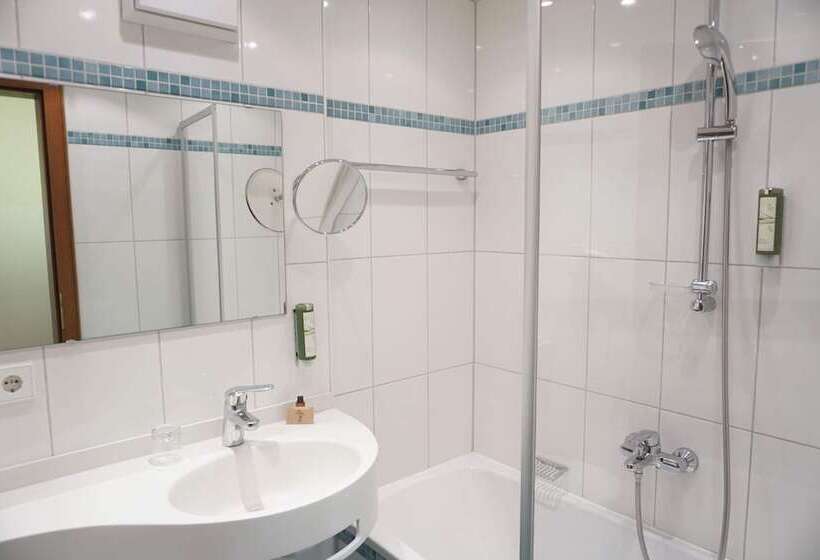 酒店 Herdegen Rooms   Self Check In