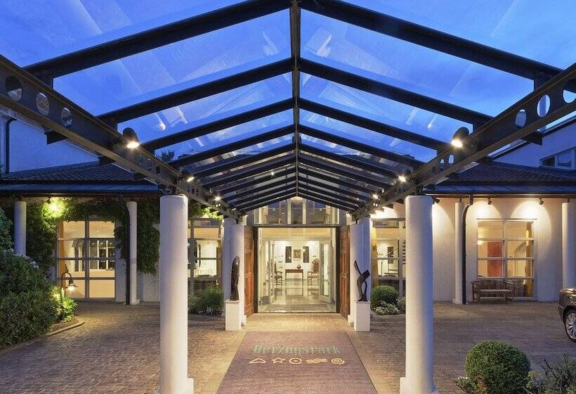 Отель Herzogspark