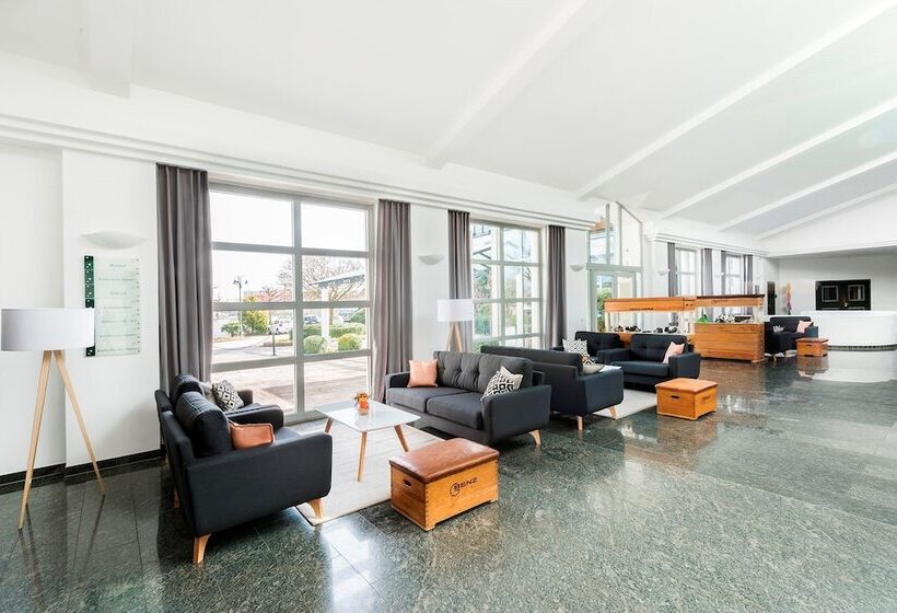 Отель Herzogspark