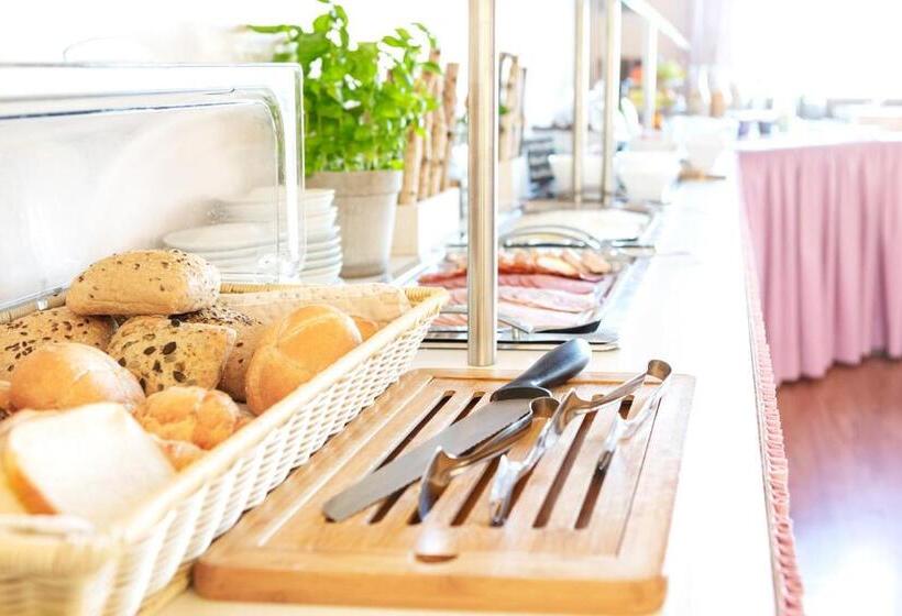 בית מלון כפרי Huss Limburg