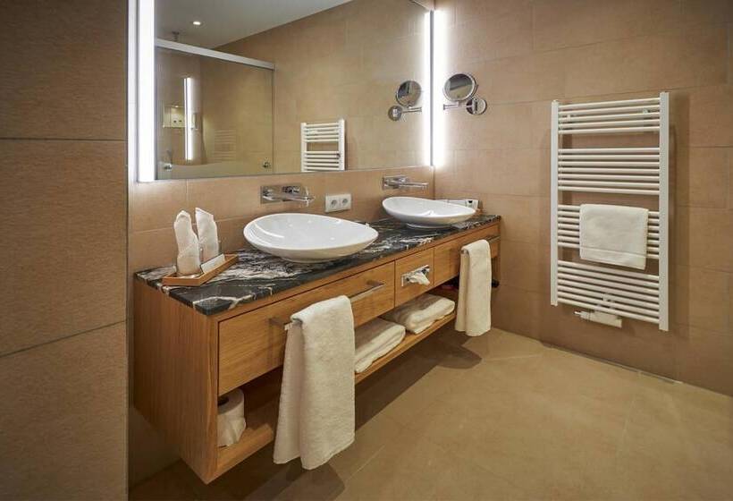 Inselhotel Vierjahreszeiten