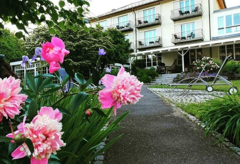 Отель Lindenallee