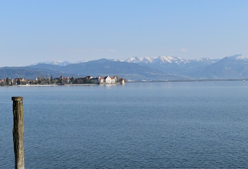 Отель Lindenallee