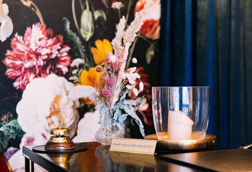 ホテル Luxstay Karben Self Check In