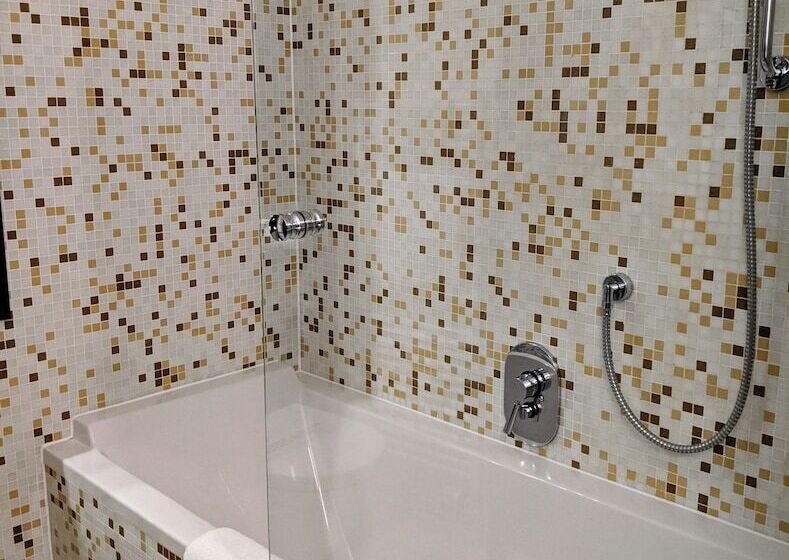 בית מלון כפרי Luxstay Karben Self Check In