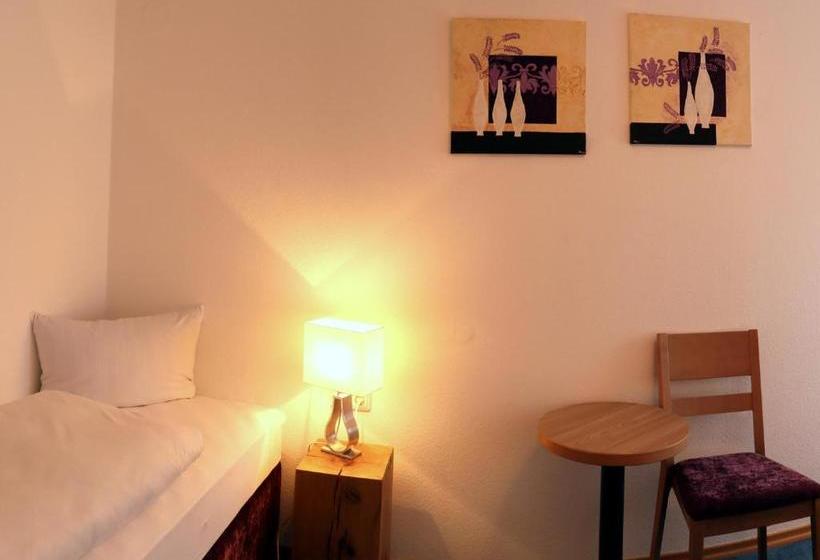 בית מלון כפרי Michels Stern