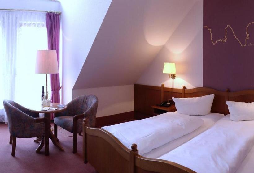 בית מלון כפרי Michels Stern