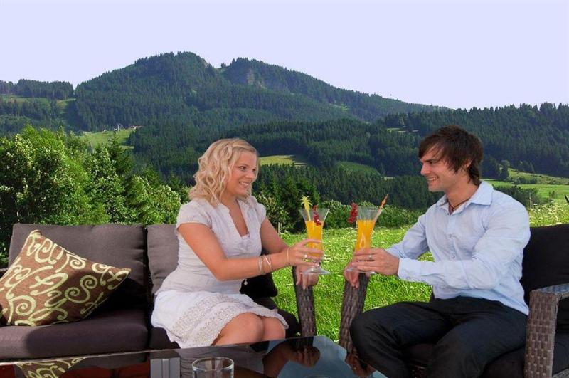 Отель Nesselwanger Hof