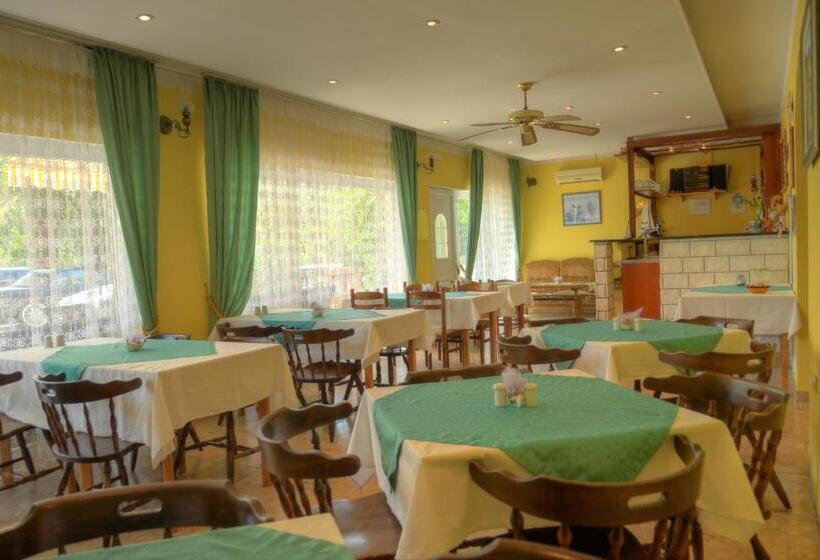 Отель Pansion Begic