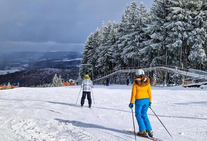 호텔 Peterchens Mondfahrt   Wasserkuppe