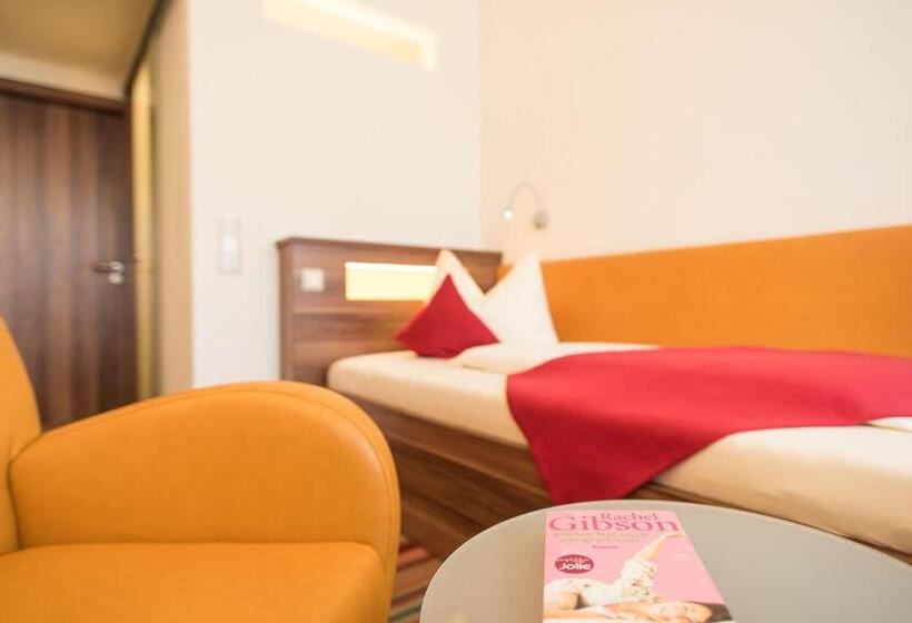 فندق Peterhof   Urban Lifestyle Kempten