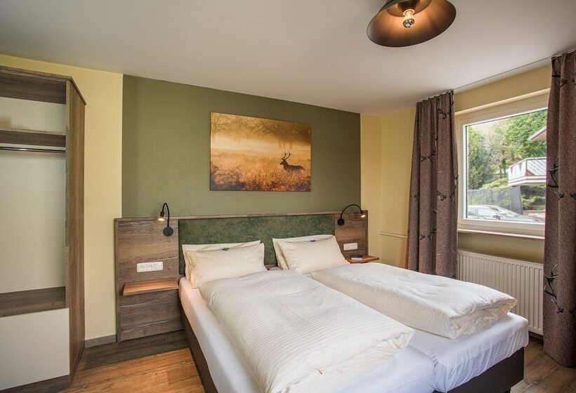 酒店 Restaurant Grüner Baum