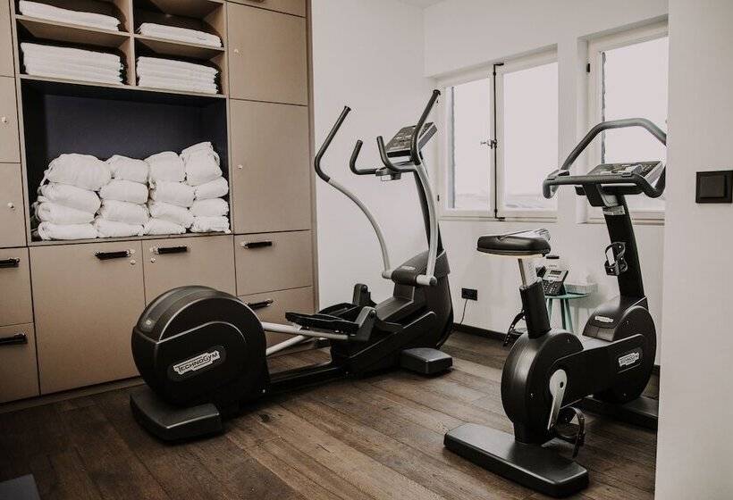 호텔 & Restaurant Heyligenstaedt