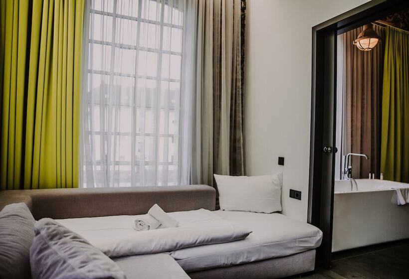 호텔 & Restaurant Heyligenstaedt