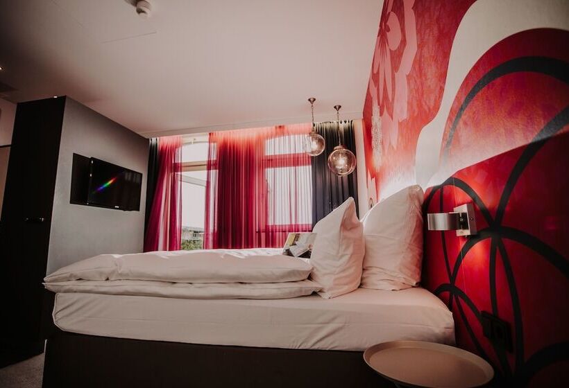 호텔 & Restaurant Heyligenstaedt