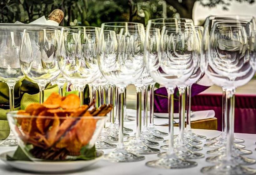 בית מלון כפרי Restaurant Weihenstephaner Stuben