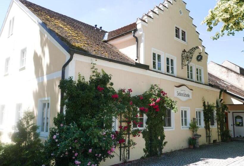 ホテル Schloss Schenke Tunzenberg