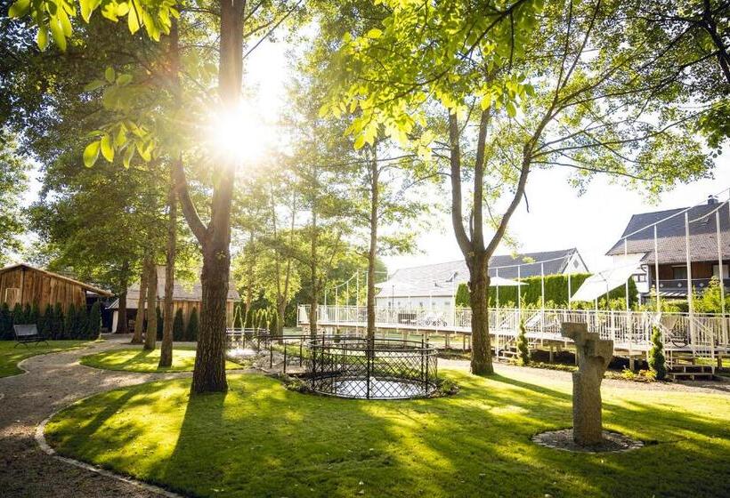 Schlosshotel Neufahrn