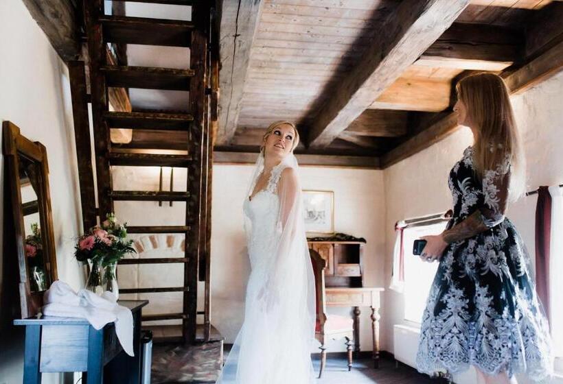 Schlosshotel Neufahrn