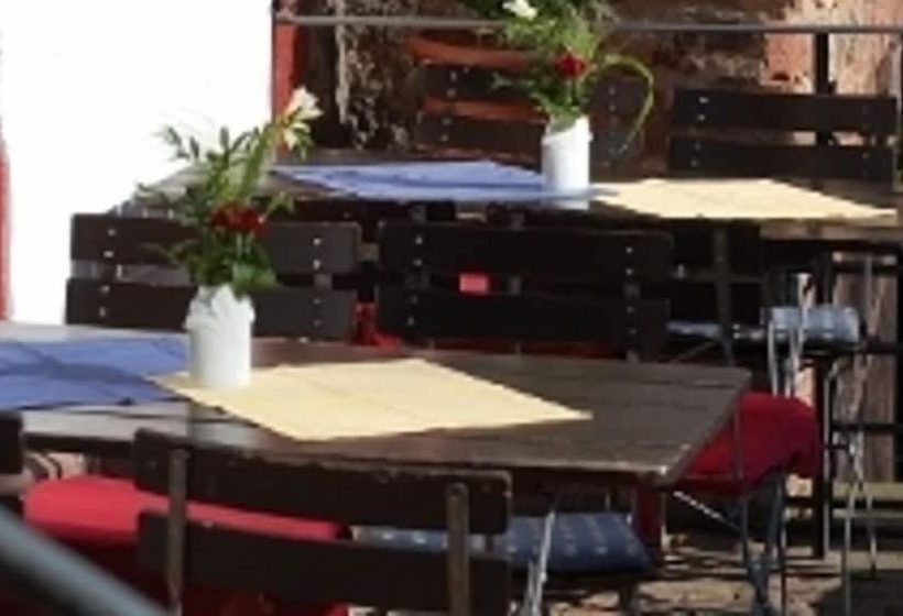 فندق Schmuckkästchen