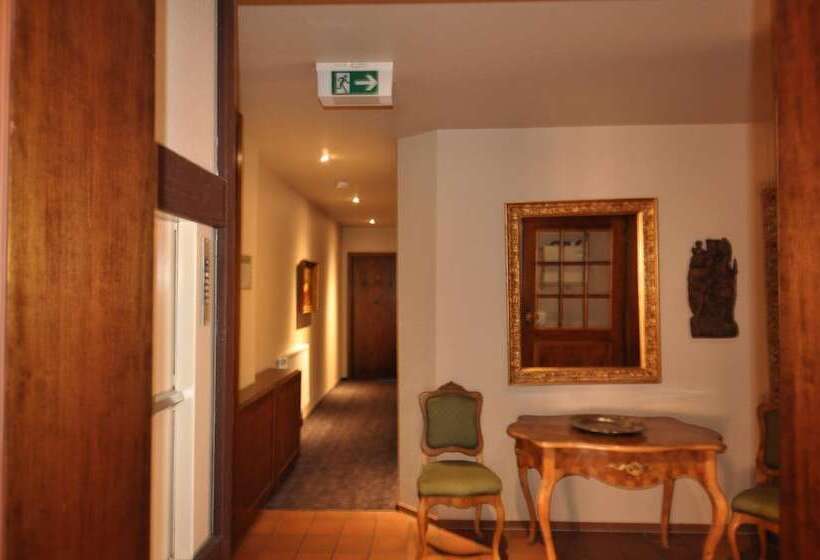 فندق Schmuckkästchen