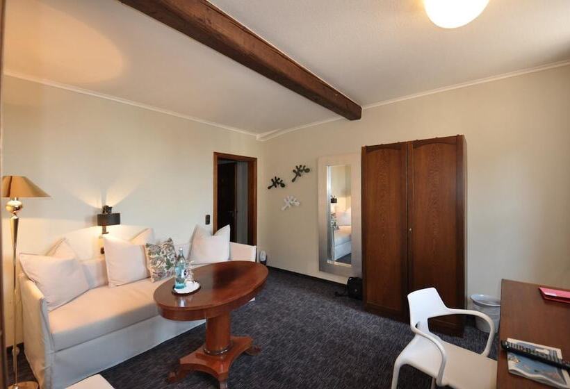 فندق Schmuckkästchen