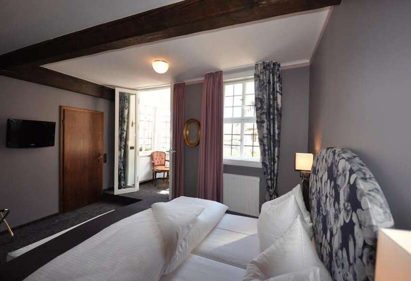 فندق Schmuckkästchen