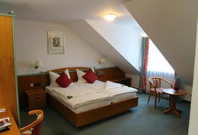 酒店 St. Georg Garni