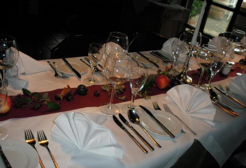 Отель Tannenhof