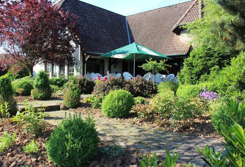 Отель Tannenhof