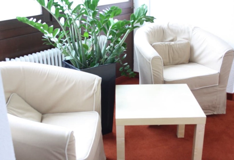 Отель Taunustagungs