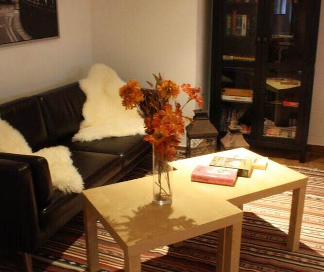 Отель Taunustagungs