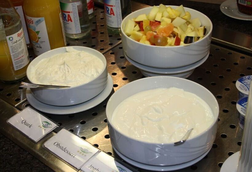 Отель Taunustagungs