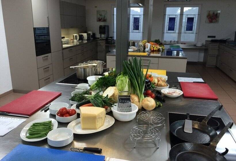 Отель Taunustagungs