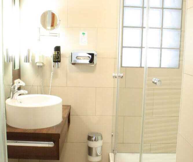 Отель Taunustagungs