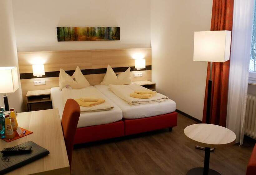 Отель Taunustagungs