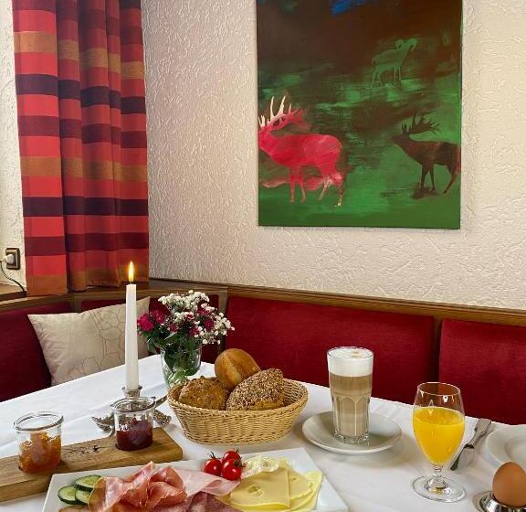 Отель Wolfsjäger