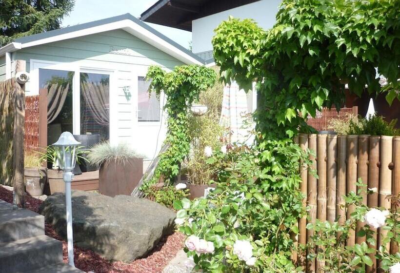 Отель Zu Jeddelohs Lodge