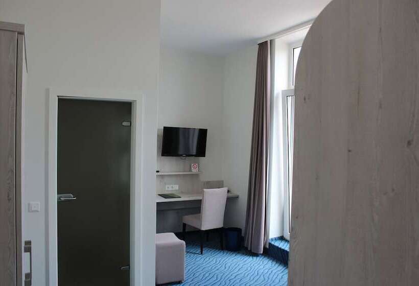 Inselhotel Rote Erde