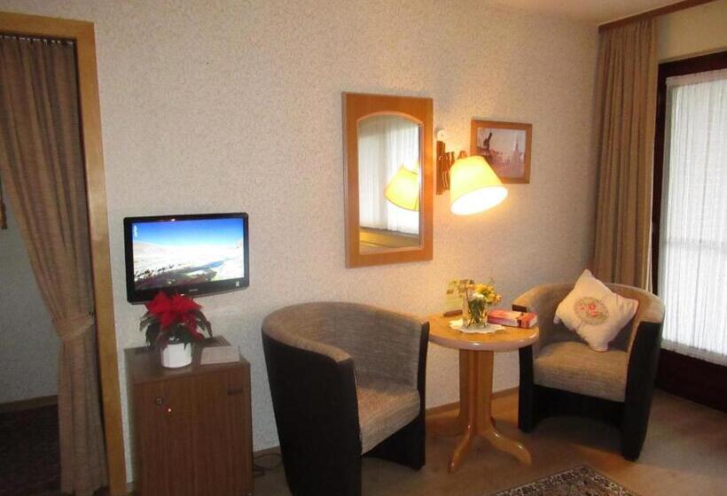 Land Gut Hotel Landhaus Heidehof