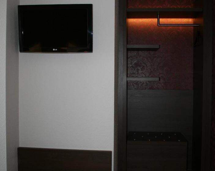 Мотель Parqéo Im A66