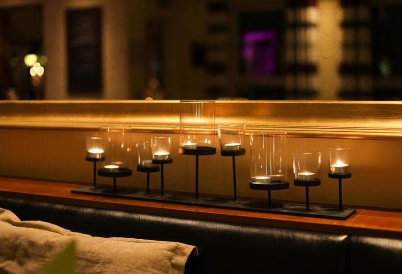 Мотель Parqéo Im A66