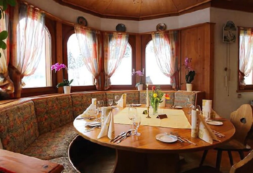 بنسيون Berghotel Und Restaurant Kräuter Chalet