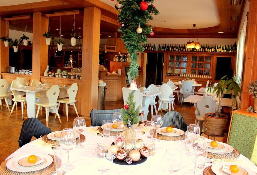 بنسيون Berghotel Und Restaurant Kräuter Chalet