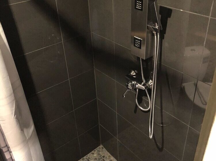 بنسيون Berghotel Und Restaurant Kräuter Chalet