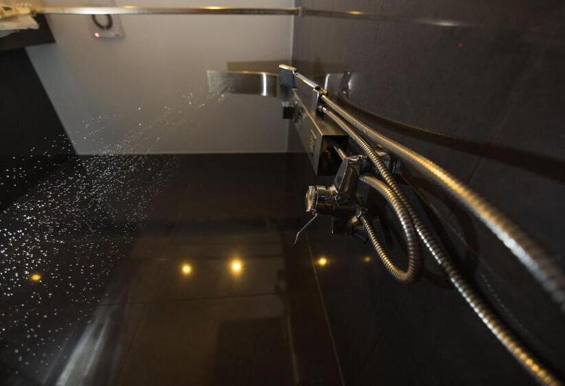 بنسيون Berghotel Und Restaurant Kräuter Chalet